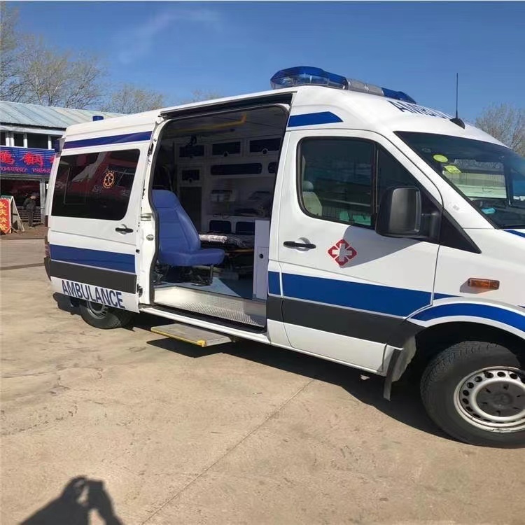 博罗私人长途救护车出租转院回家